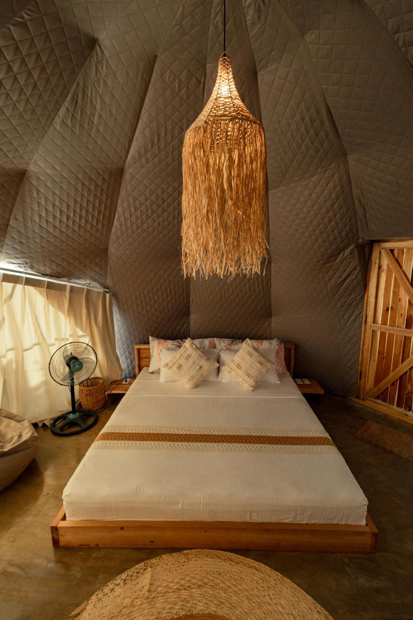 ホテル Domes And Dreams Lio Glamping エルニド エクステリア 写真